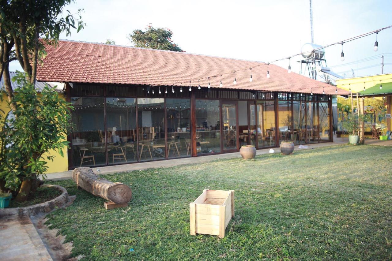Villa Nhà của Nếp Plei Brel Esterno foto